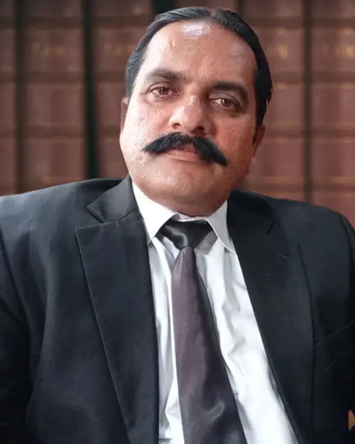 About 6 Advocate Malik Faisal Sardar